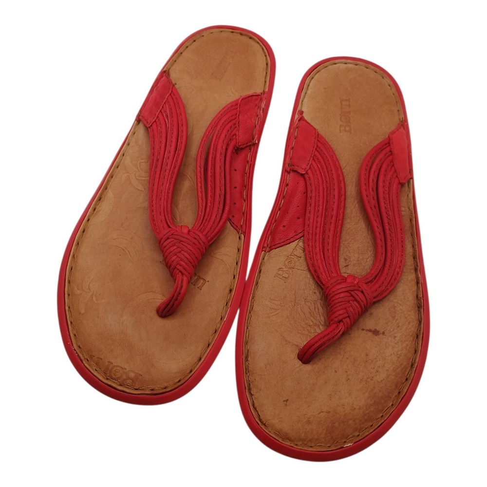Born Women's 10 Red Flat Summer Strappy Beach Cruise Leather Thongs Sandals